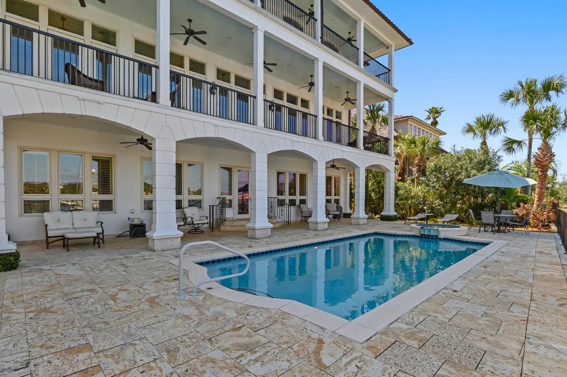 Photo of 609 Lagoon Drive