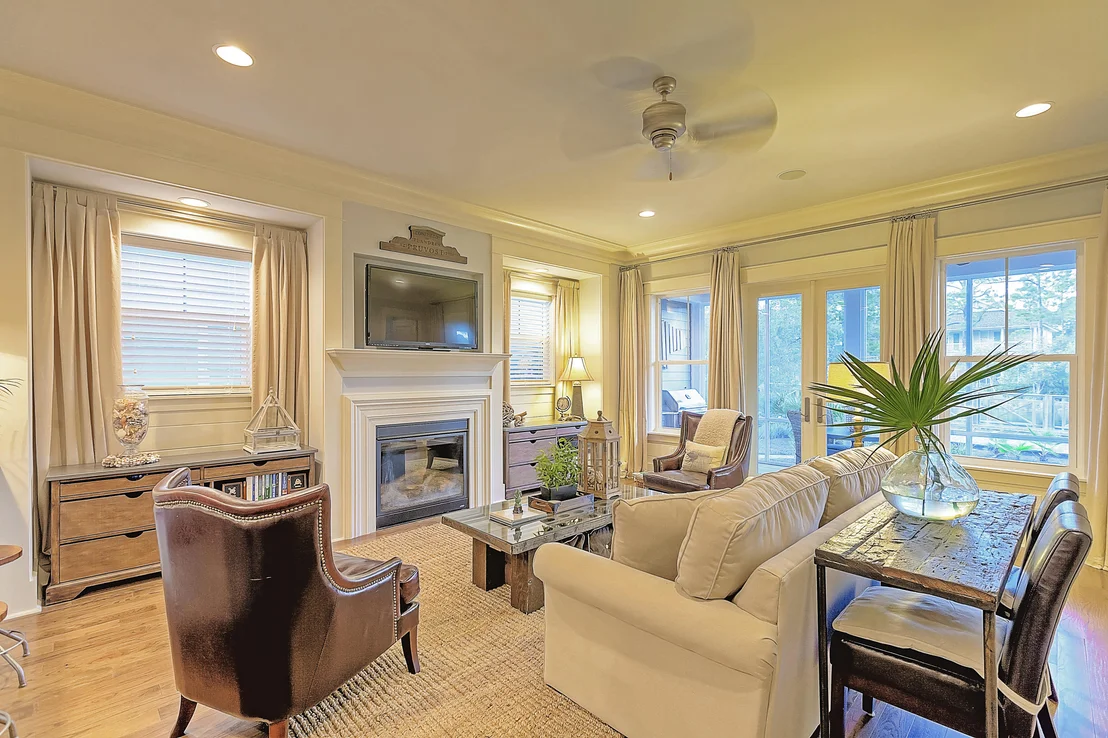 Photo of 261 Plimsoll Way