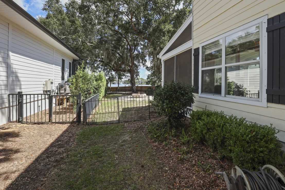 Photo of 159 Beacon Point Drive
