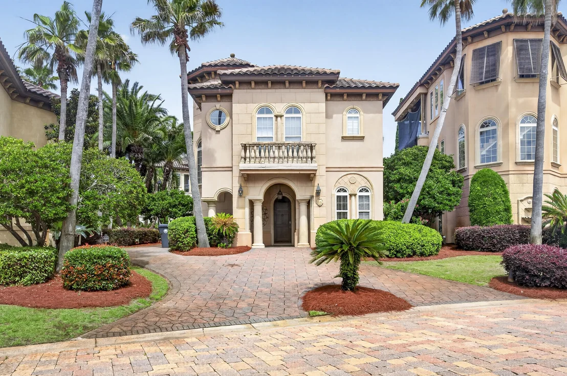 Photo of 212 Rue St Tropez
