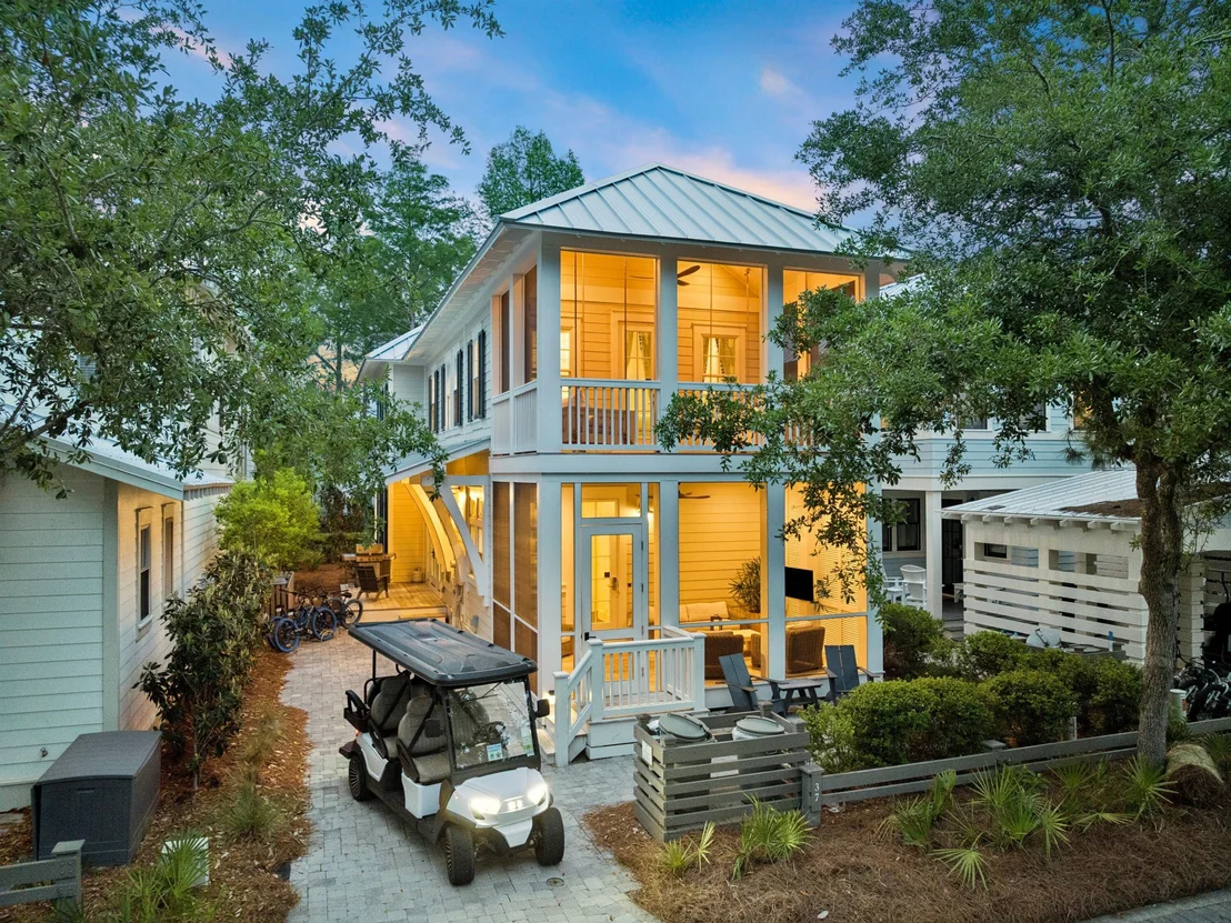 Photo of 37 Winterberry Circle