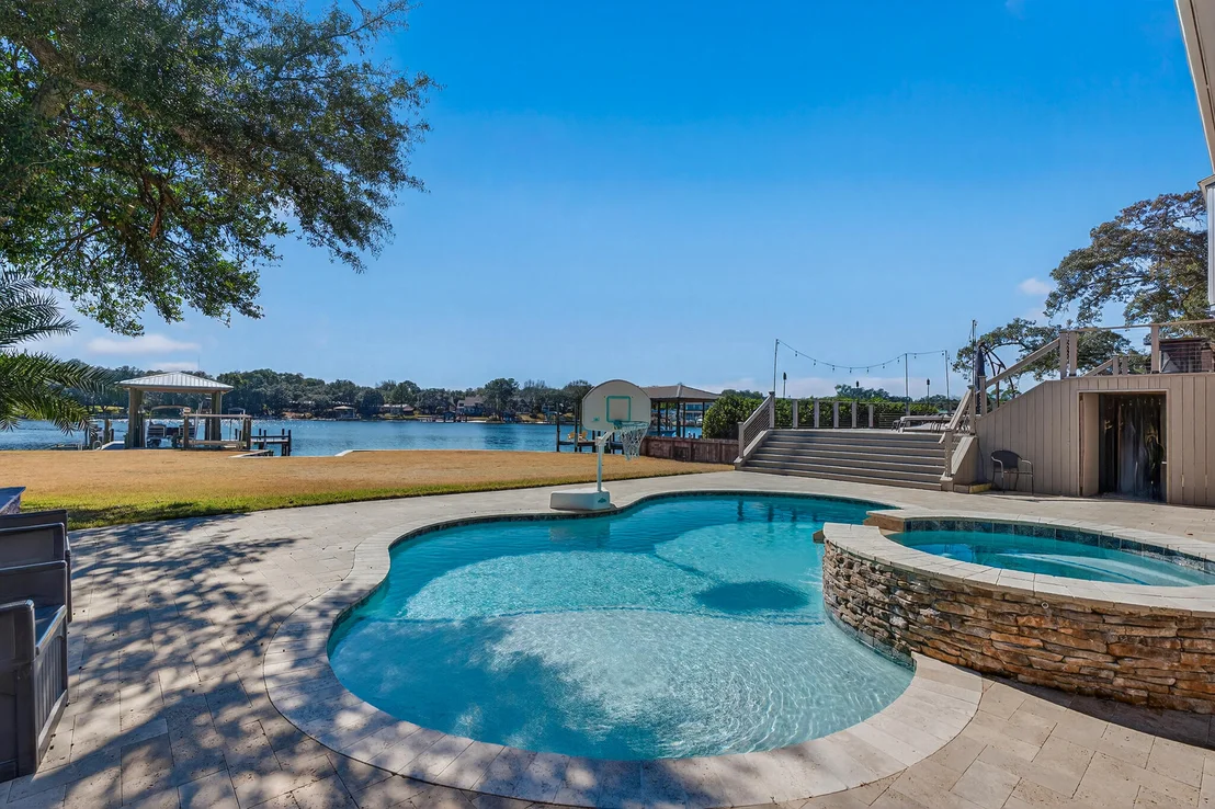 Photo of 228 Lafitte Crescent