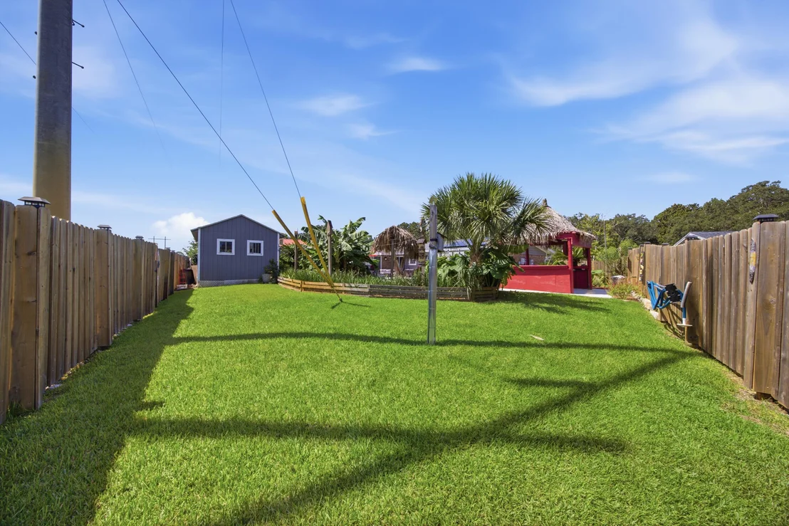 Photo of 325 Echo Circle