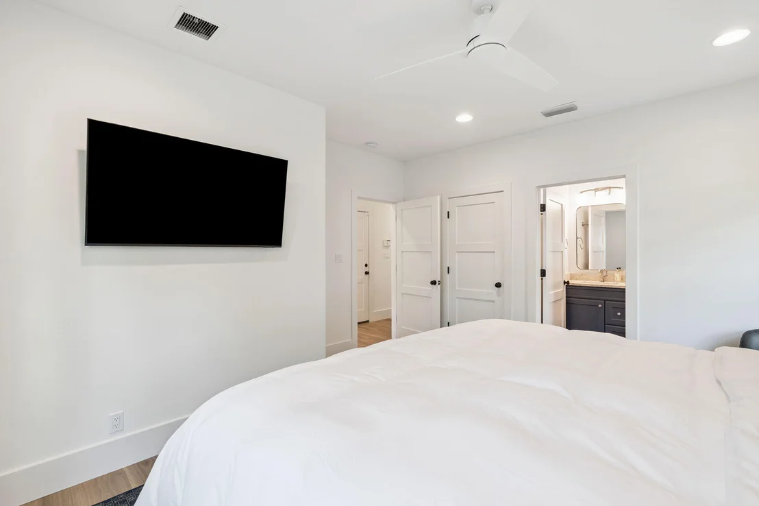 Photo of 754 Harbor Boulevard