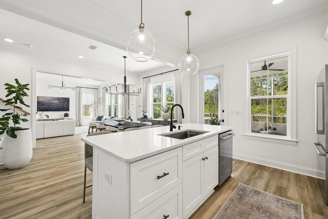 Photo of 215 Suwannee Drive