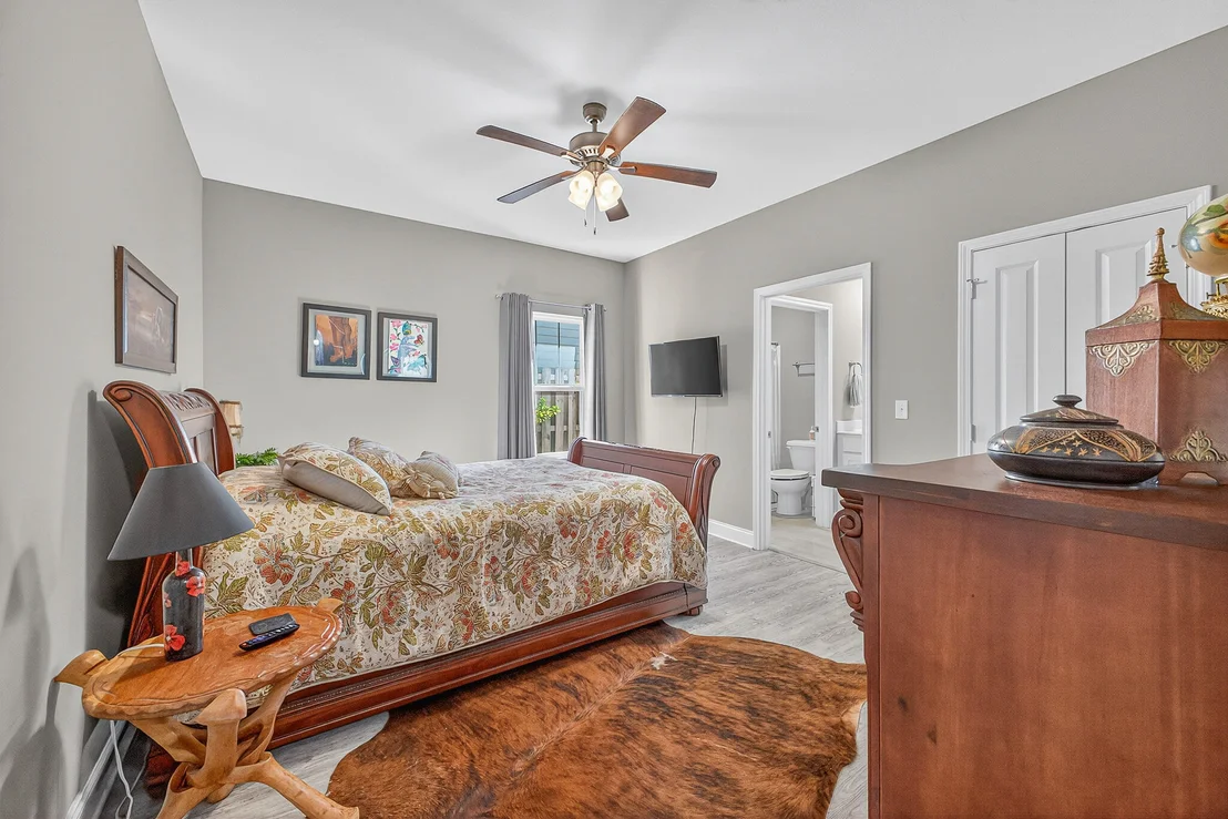 Photo of 61B 6Th Street