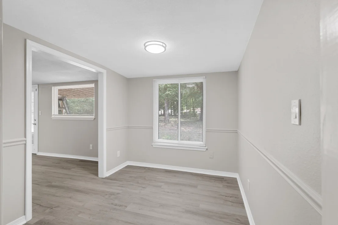 Photo of 3437 Auburn Road