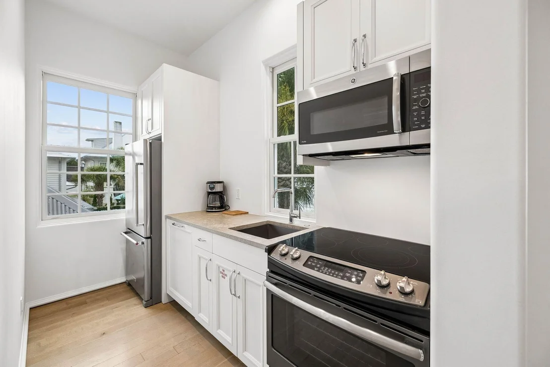 Photo of 179 E Kingston Road