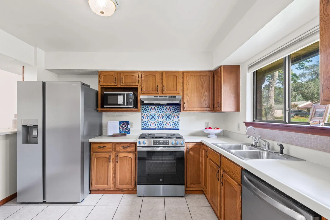 Photo of 115 Cedar Ridge Way