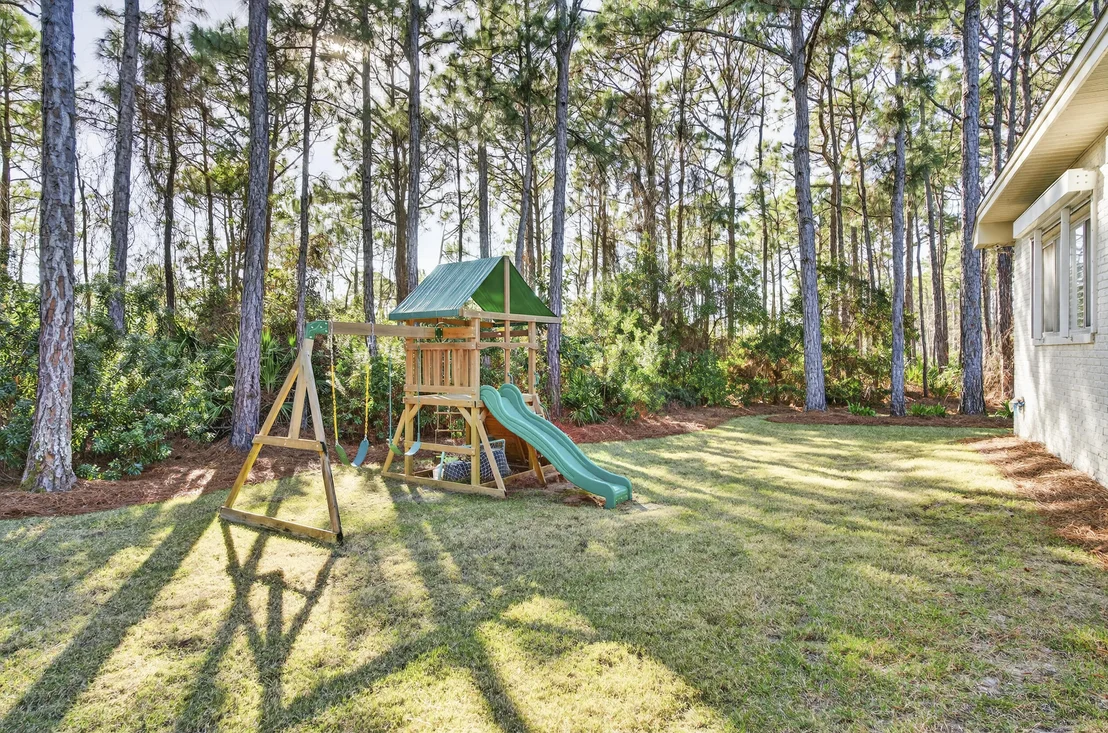 Photo of 256 Leaning Pines Loop