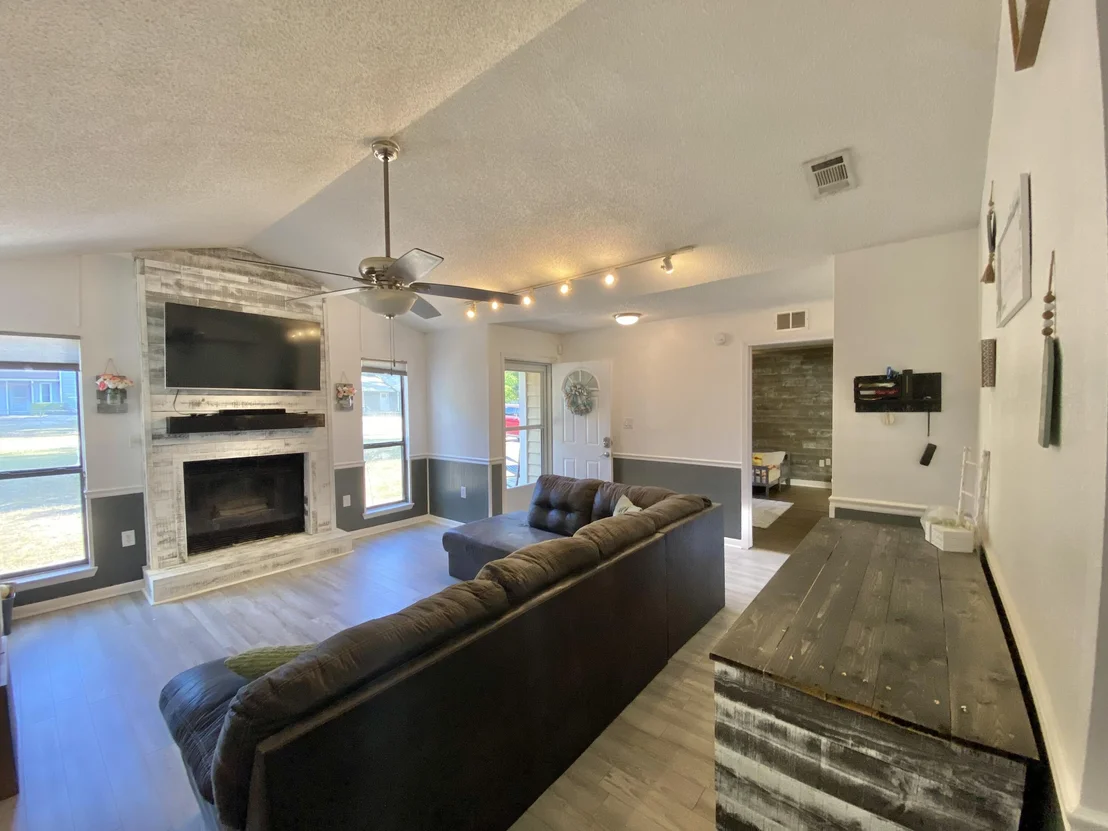 Photo of 309 Springwood Circle