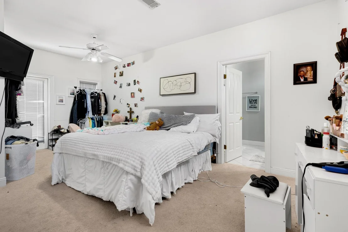 Photo of 3219 Bay Estates Circle