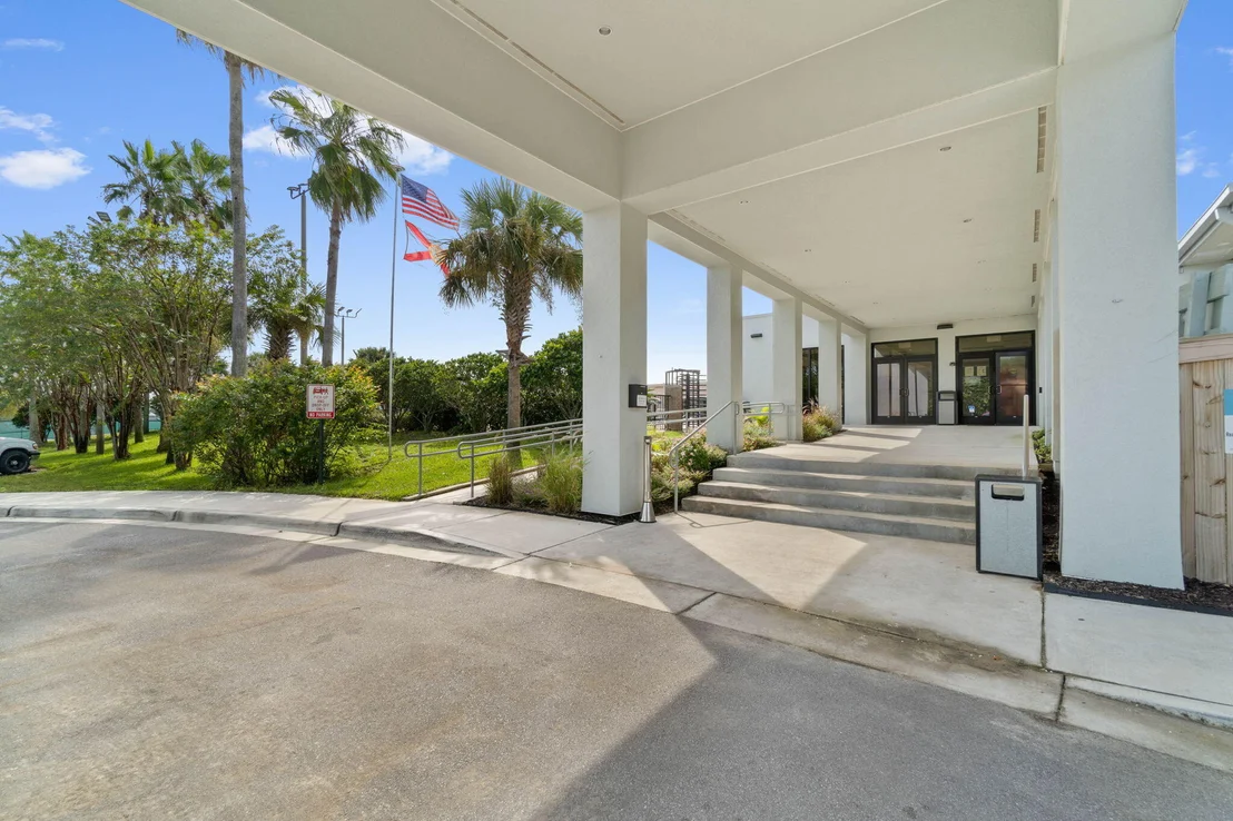 Photo of 2425 Cove Road