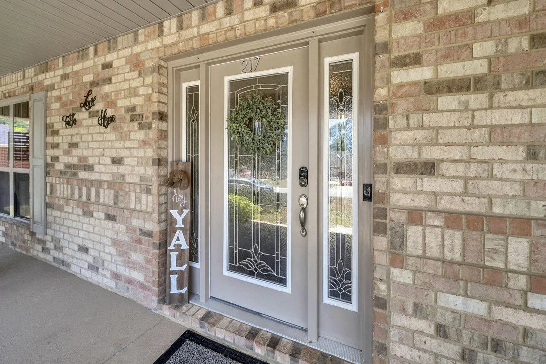 Photo of 217 Raptor Drive