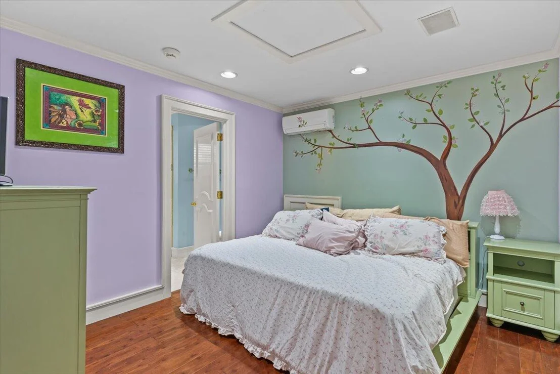 Photo of 200 Asphodel Drive