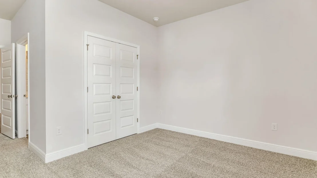 Photo of 5727 Dearing Street