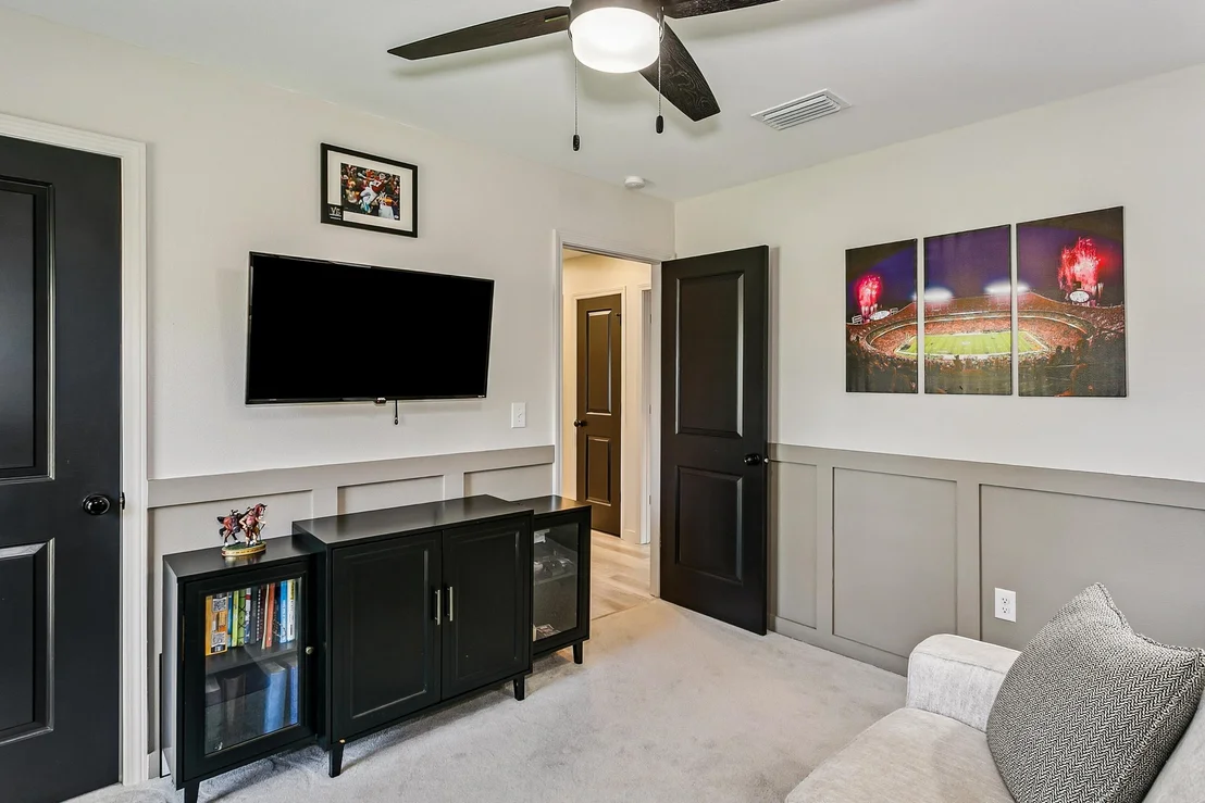 Photo of 1702 Green Palm Circle