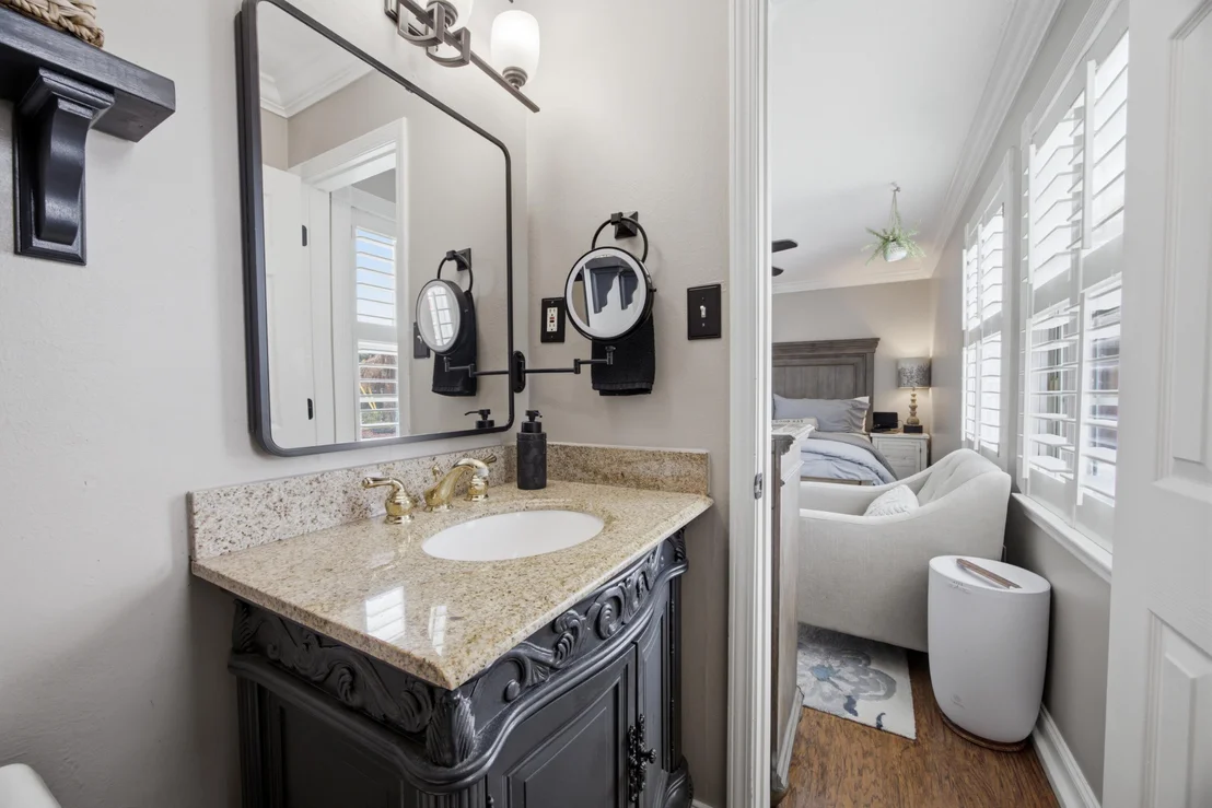 Photo of 325 Echo Circle