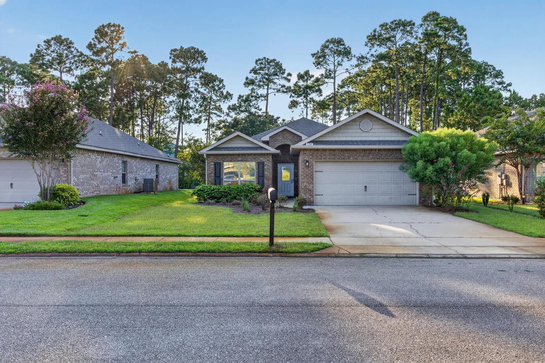 Photo of 726 Cocobolo Drive