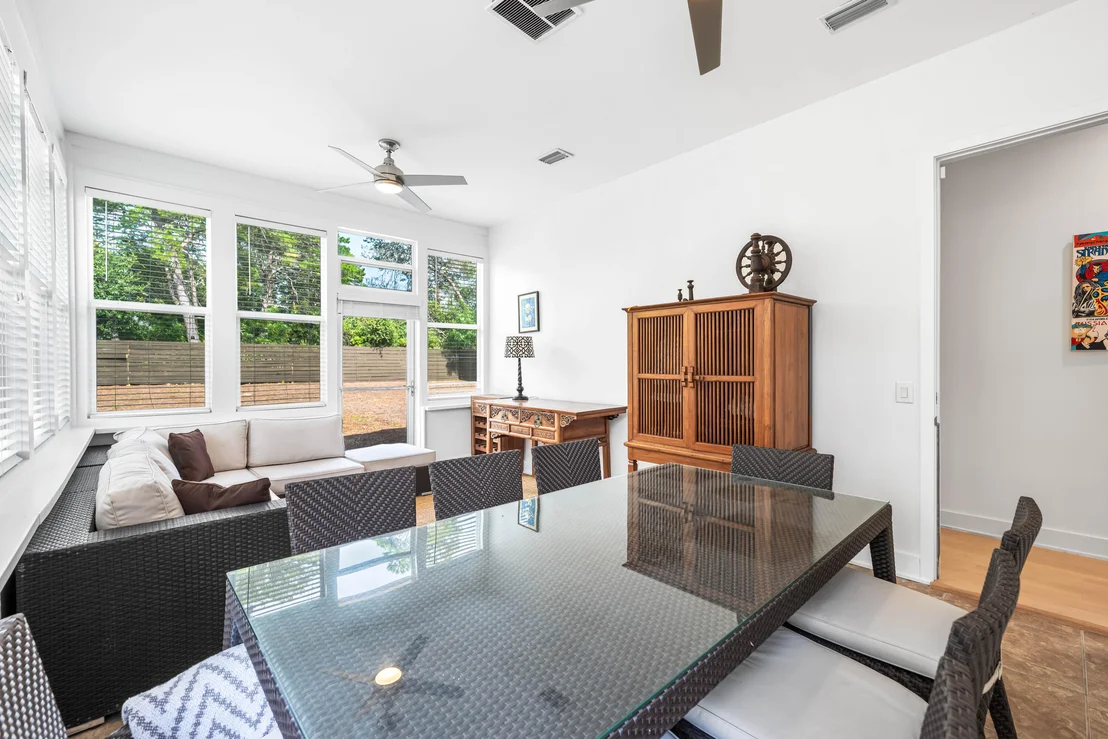 Photo of 170 Seabreeze Boulevard