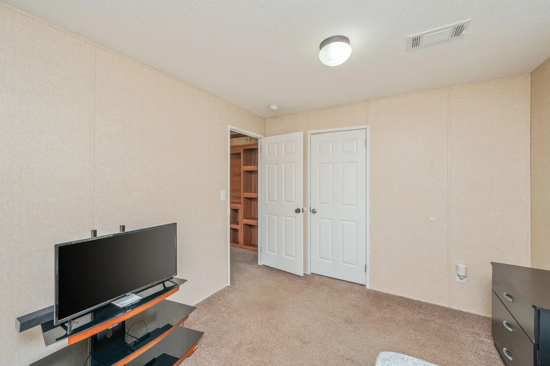 Photo of 11689 Outlook Road