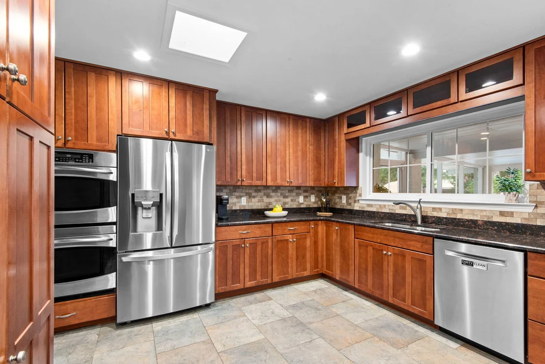 Photo of 5 Maple Avenue