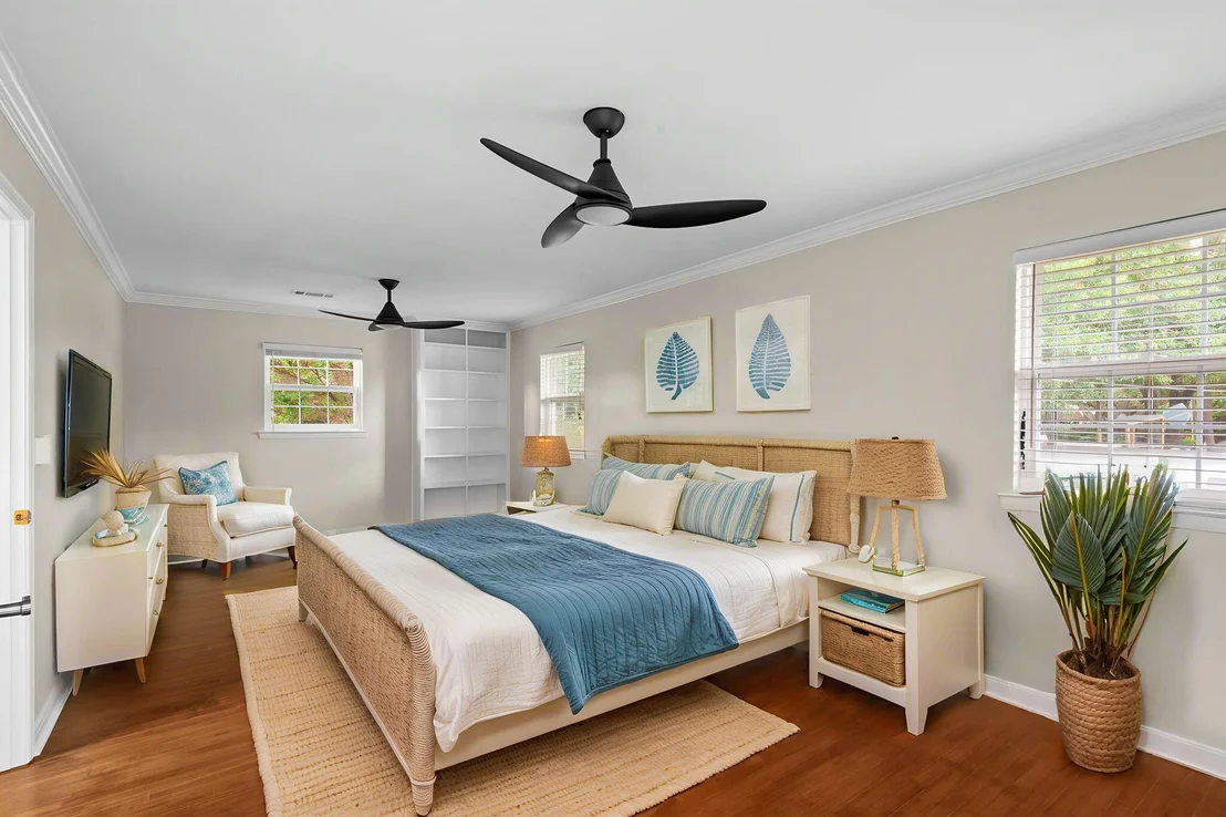 Photo of 5 Maple Avenue