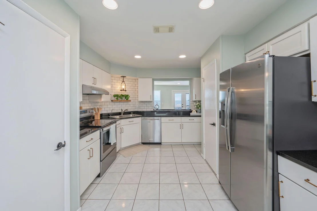 Photo of 3 Bayshore Point