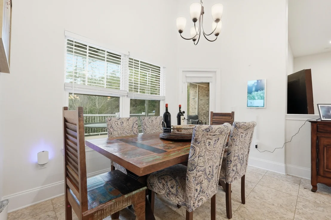 Photo of 4078 Bond Circle