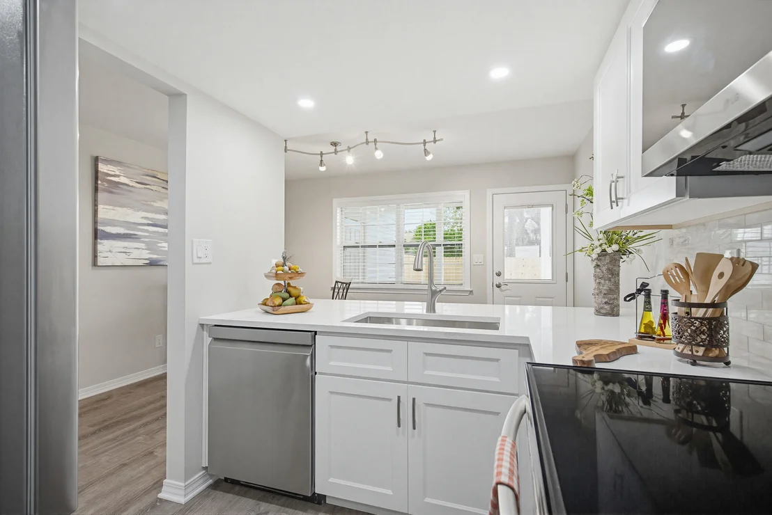 Photo of 170 5th Avenue