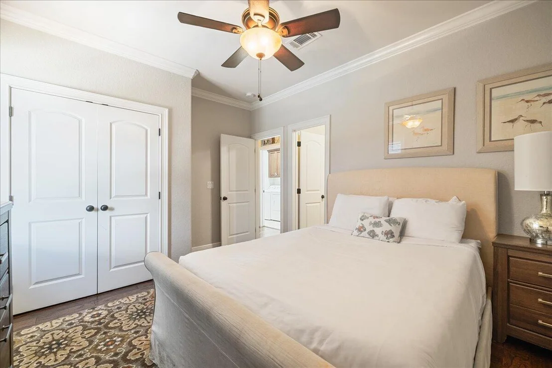 Photo of 1857 Boardwalk Drive