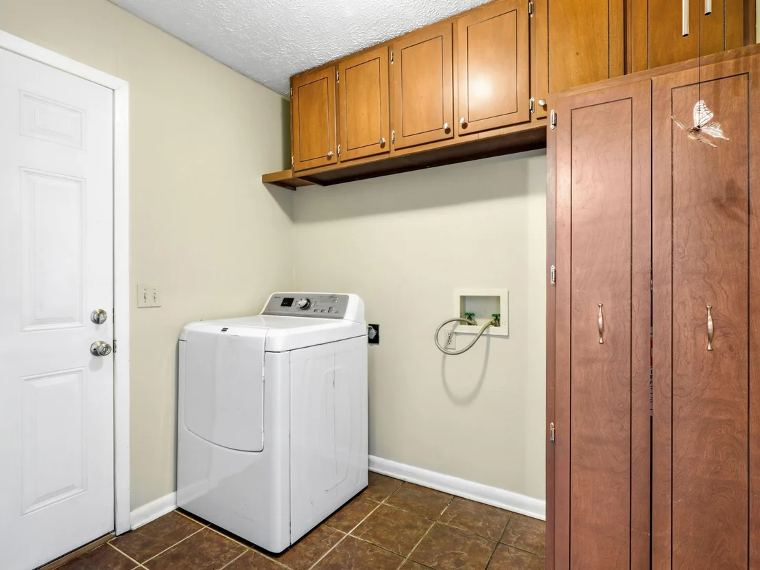 Photo of 4326 Pine Tree Lane