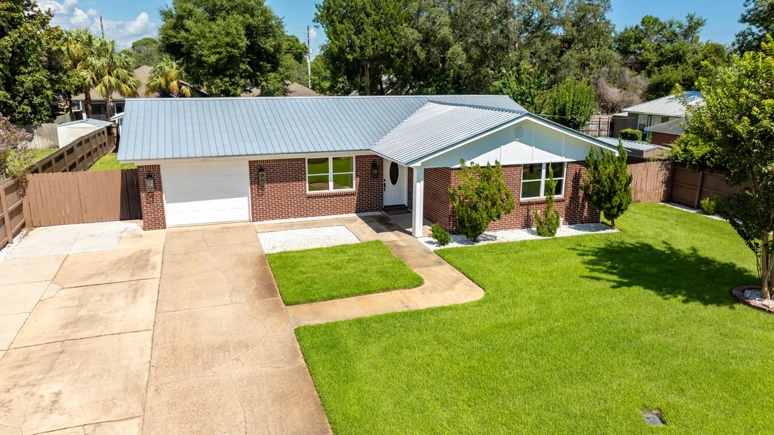 Photo of 308 Spring Lane