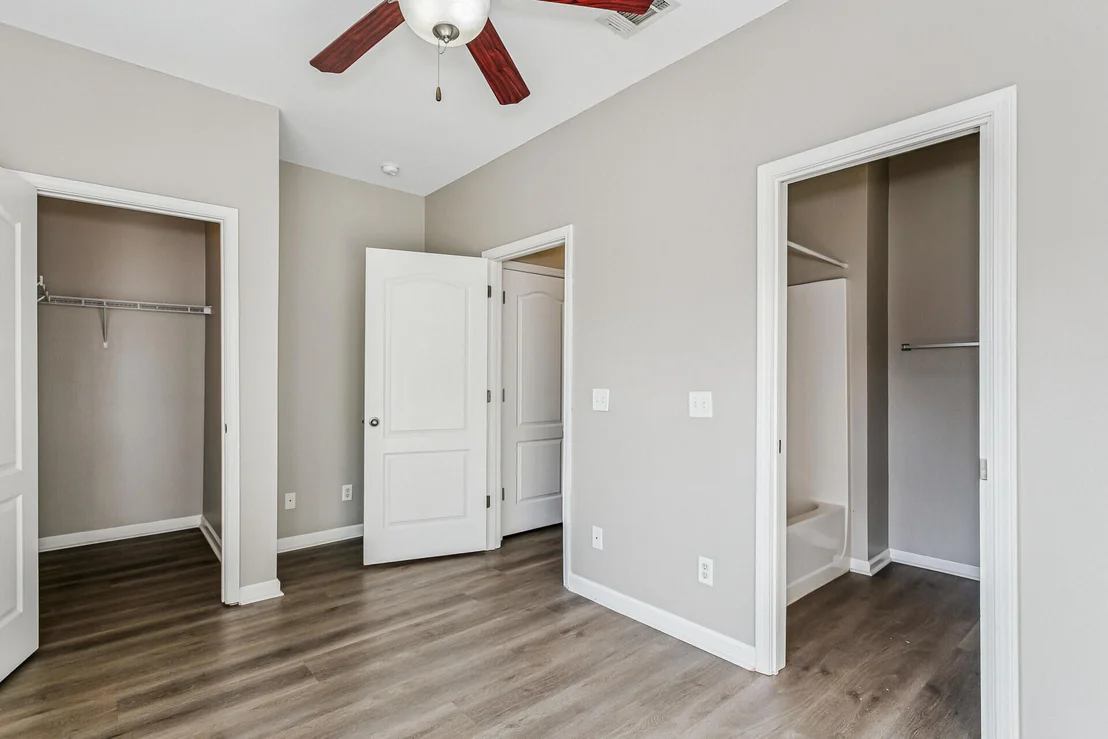 Photo of 813 Arbor Lake Drive