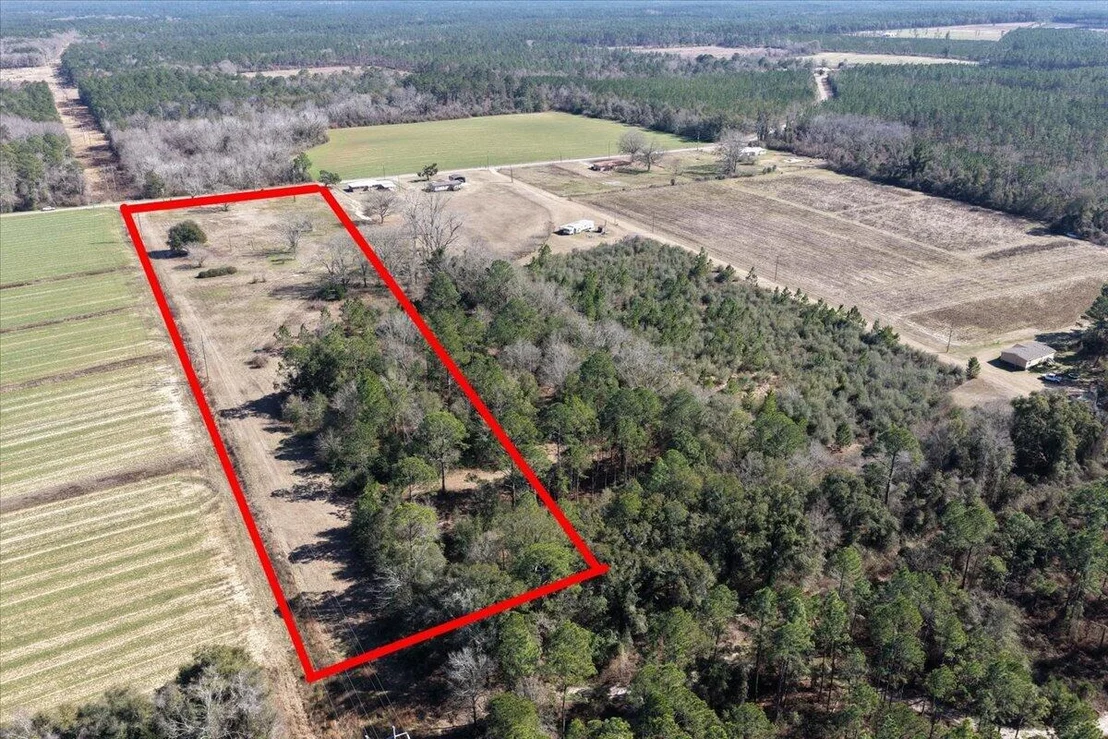 Photo of 3687 Gordon Land Road