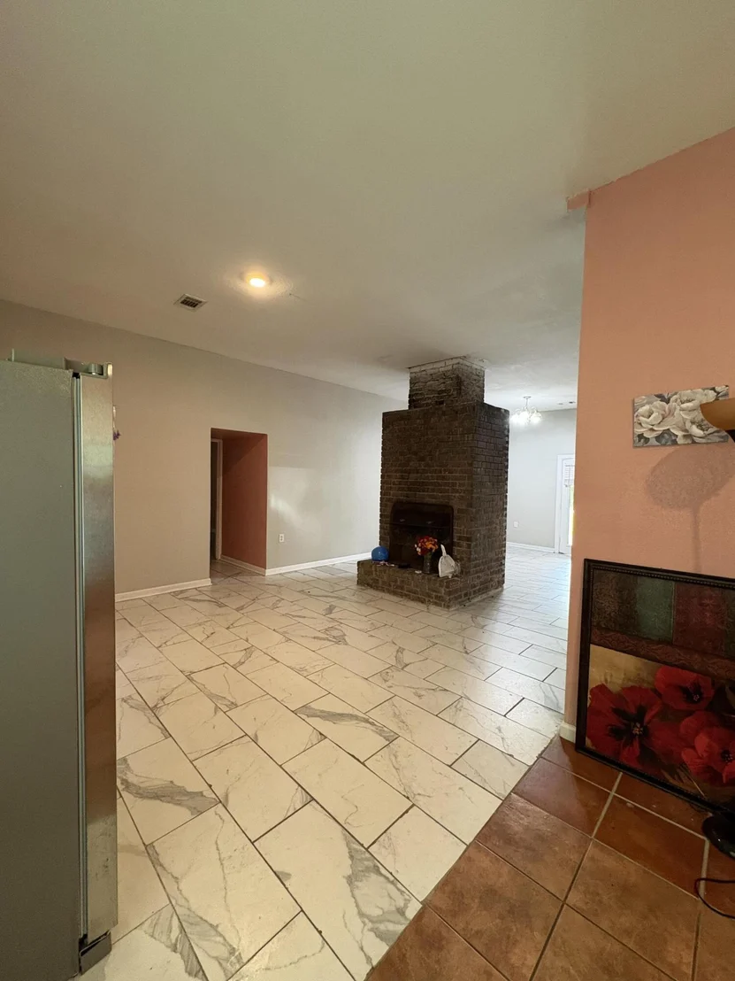 Photo of 656 Sloan Circle