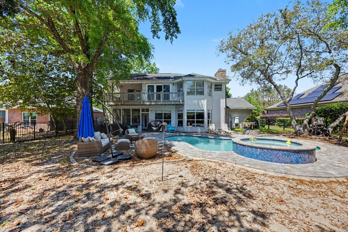 Photo of 4412 Windrush Drive
