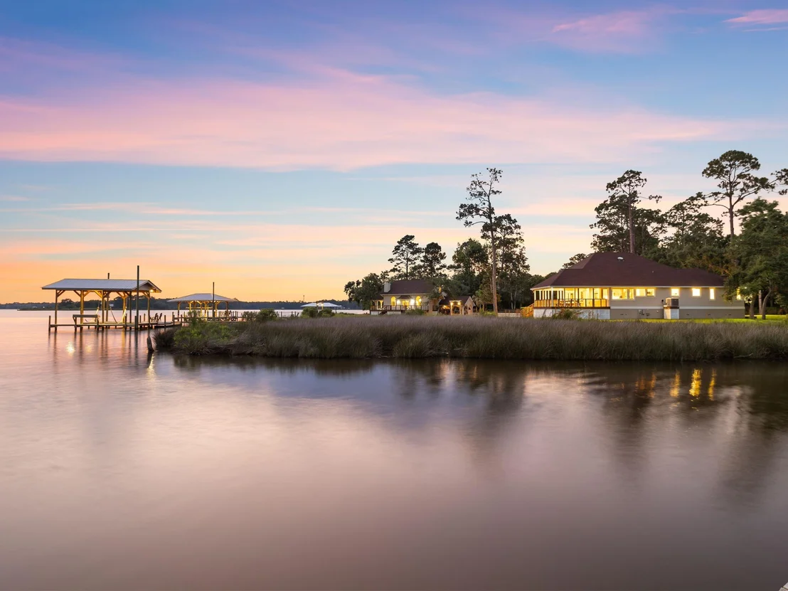 Photo of 104 George Ellis Point