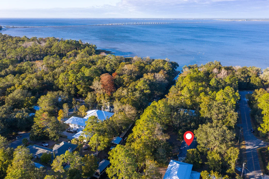 Photo of 385 Morrison Avenue