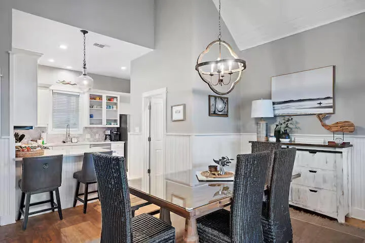 Photo of 3590 Waverly Circle