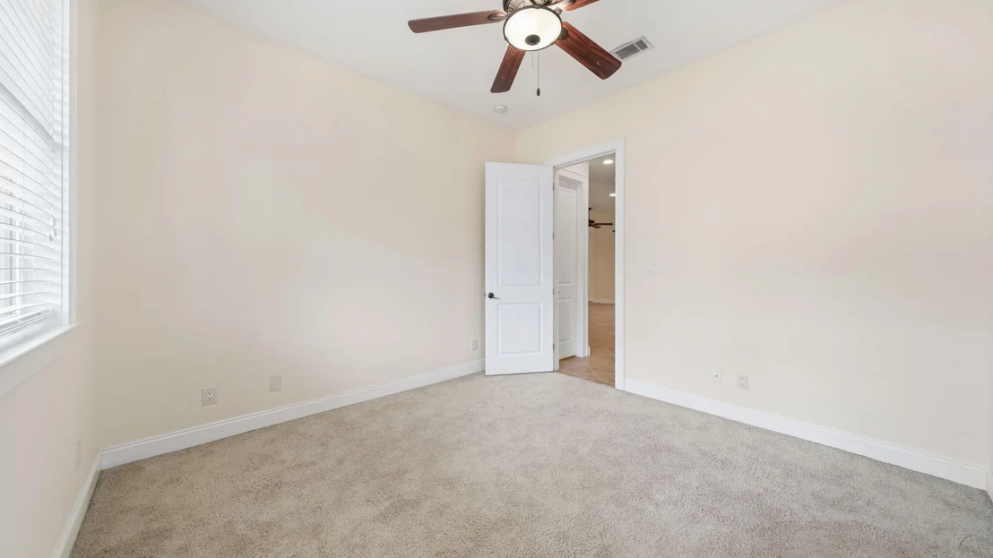 Photo of 134 Rivercrest Circle