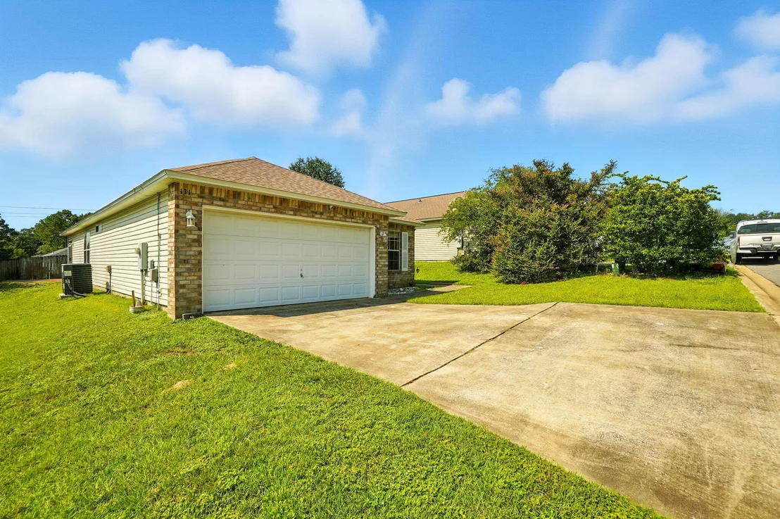 Photo of 131 Nivana Drive