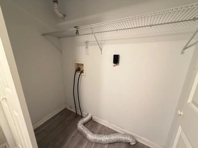 Photo of 6613 Hampton Road