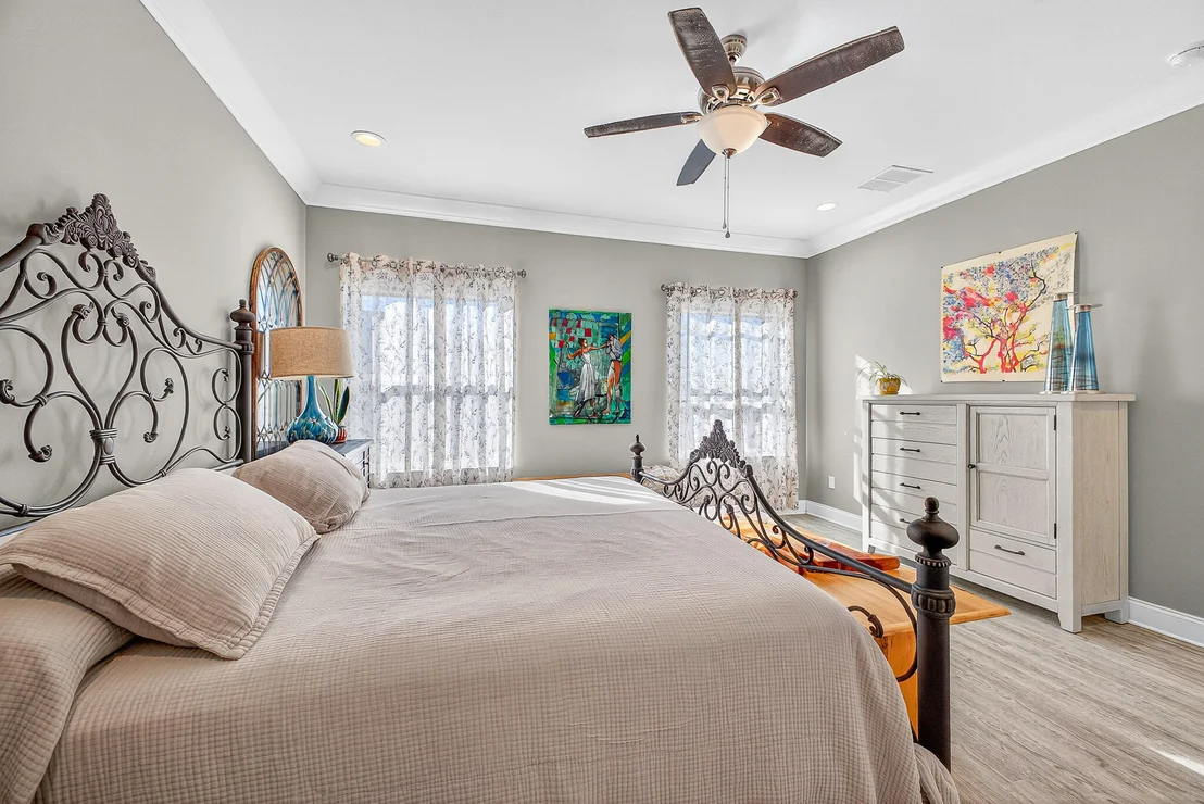 Photo of 61B 6Th Street