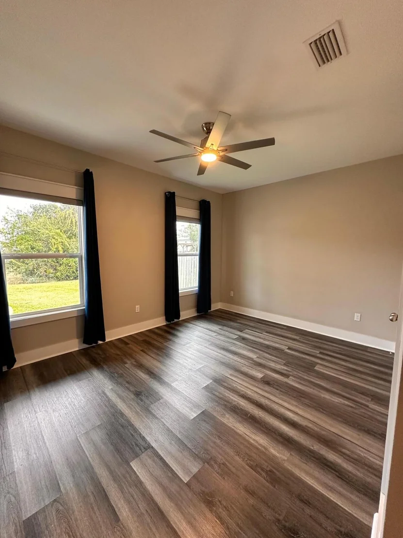 Photo of 166 Eagle Trace Court