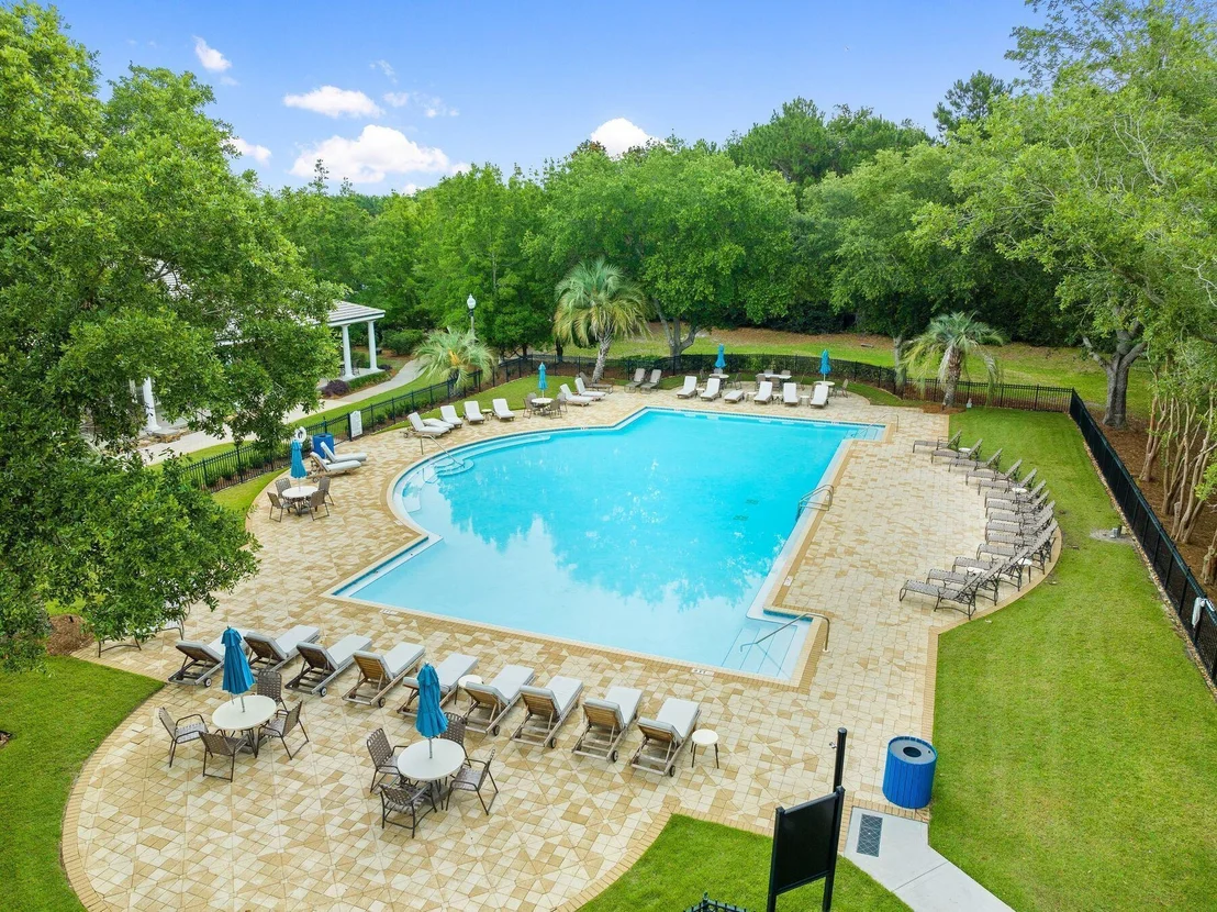 Photo of 4350 Stonebridge Road
