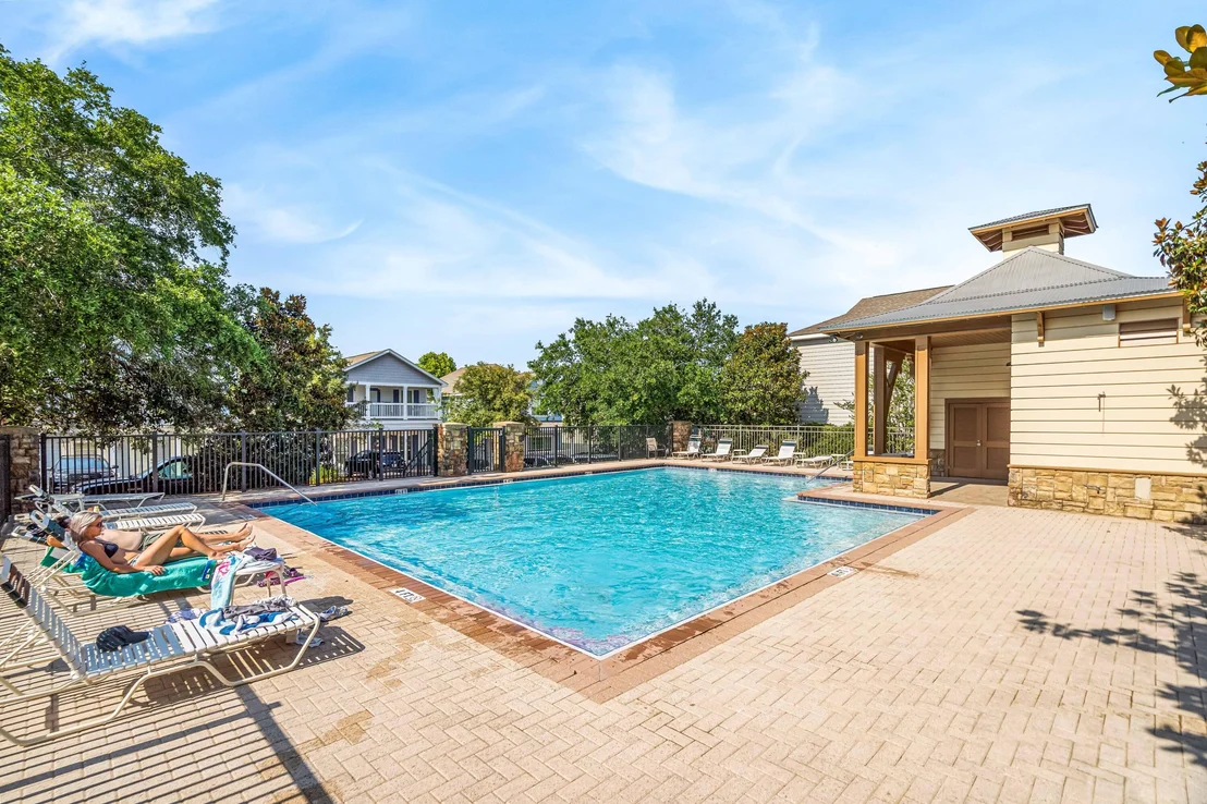 Photo of 111 W Shore Place