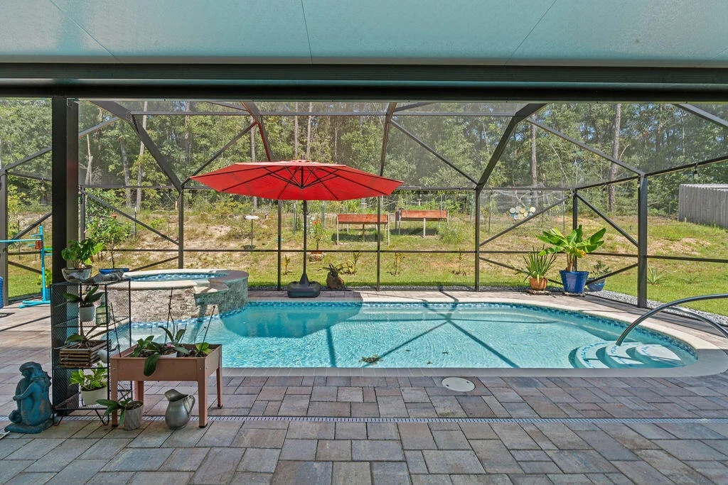 Photo of 672 Squirrel Road