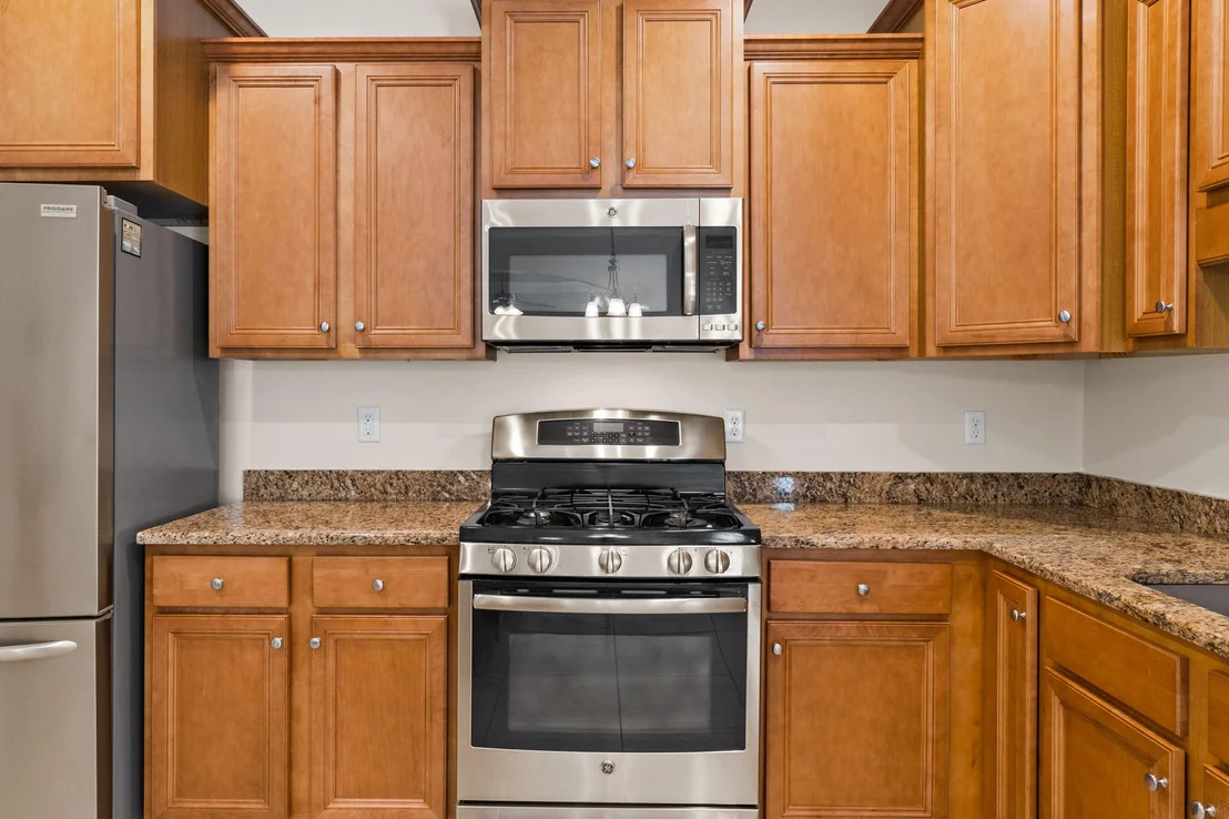 Photo of 233 Whitman Way