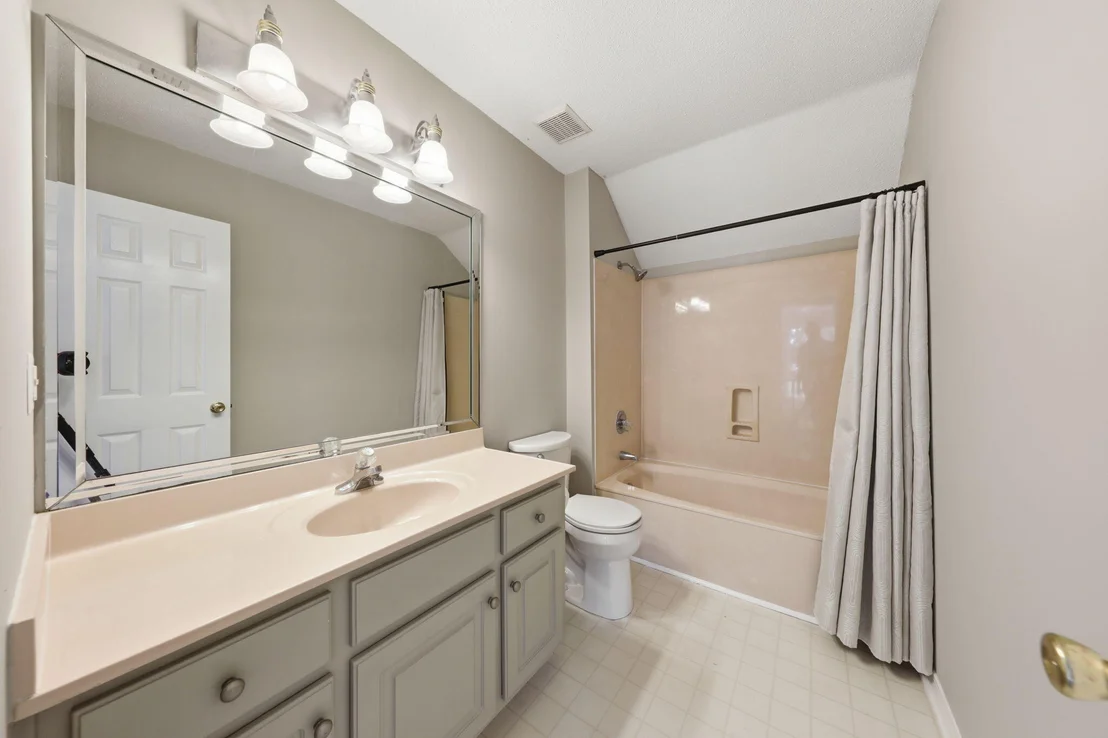 Photo of 1001 Shalimar Point Drive